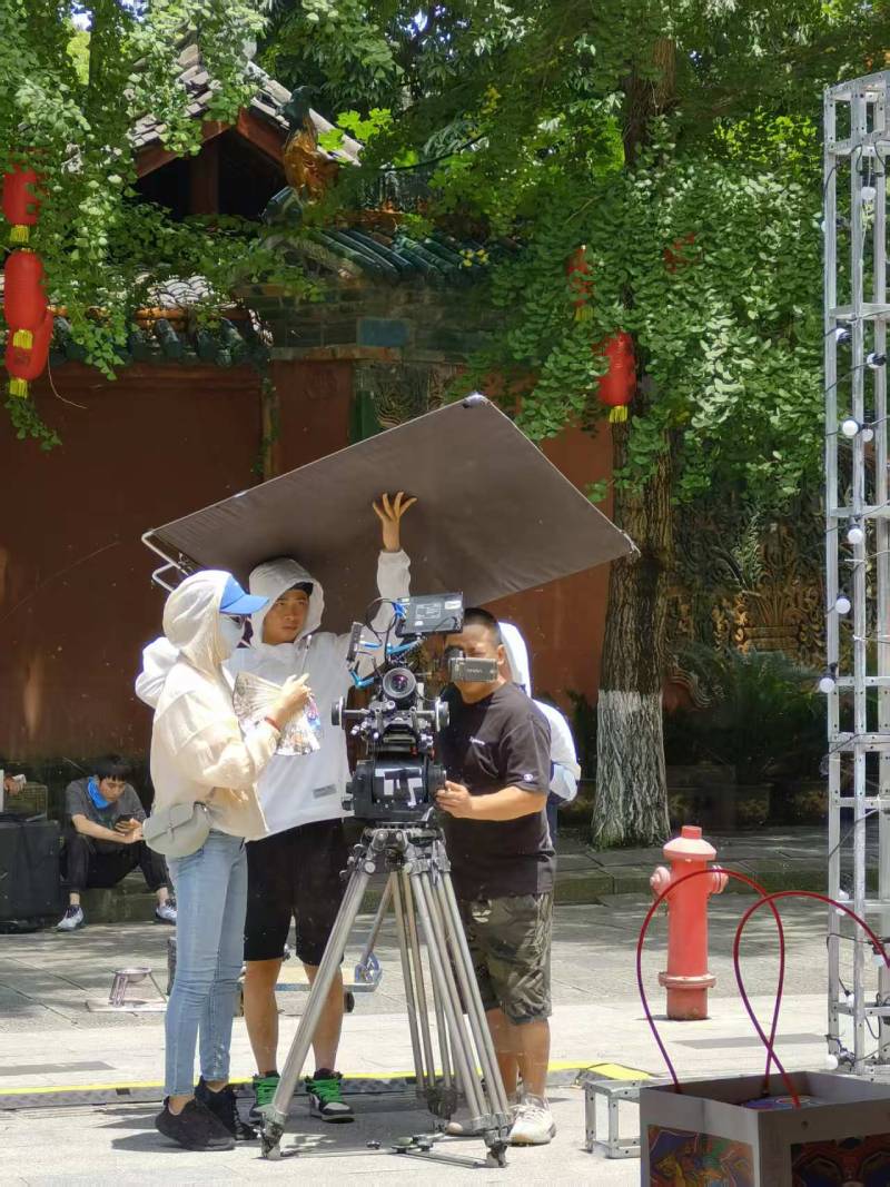 安居区TVC拍摄公司：资深团队坐镇，打造现象级广告作品的幕后推手