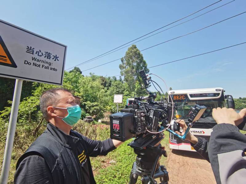 安居区TVC拍摄公司：深耕本地市场，为品牌定制专属拍摄方案